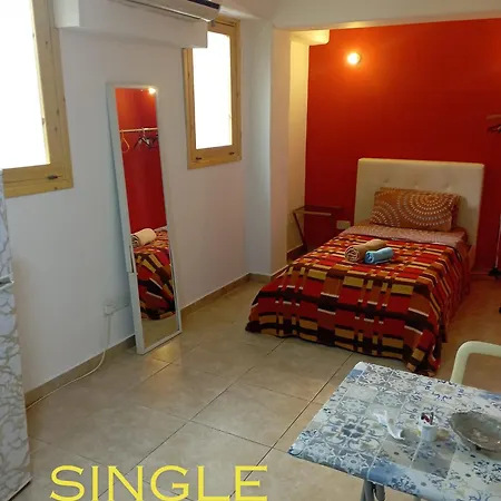 Hotel The Tony Nicosie