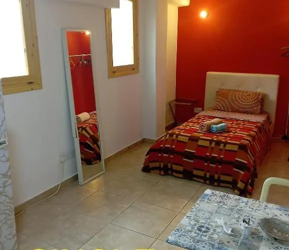 Hotel The Tony Nikósie